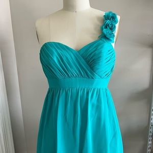 Bridesmaid dress in Jade from Alfred Angelo